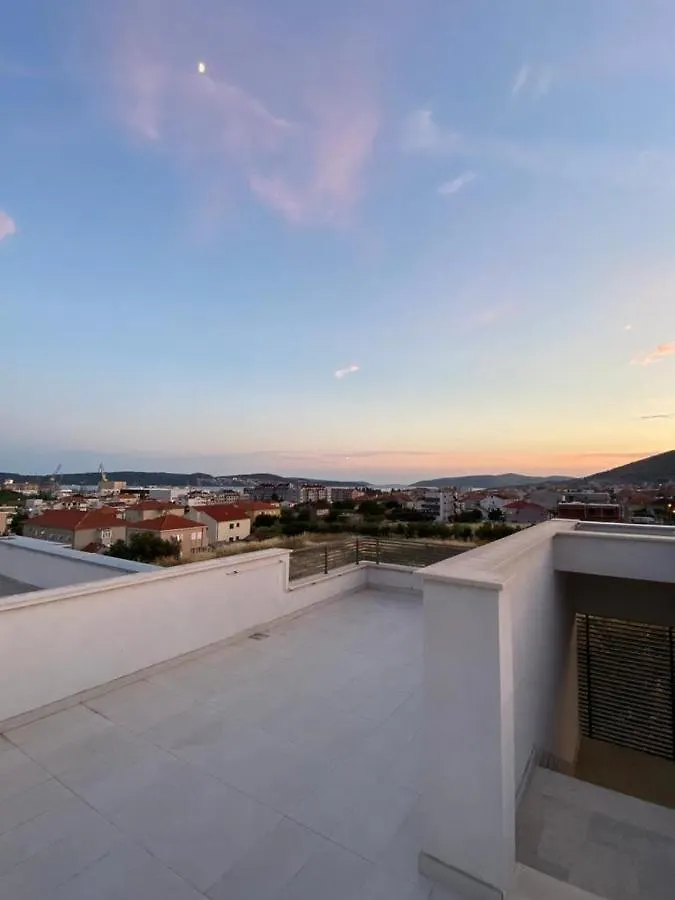 Villa Moon Trogir Apartment